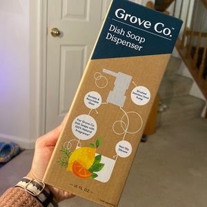 Grove Co. 16 Fl Oz. Dish Soap Glass Dispenser with White Silicone Sleever - New